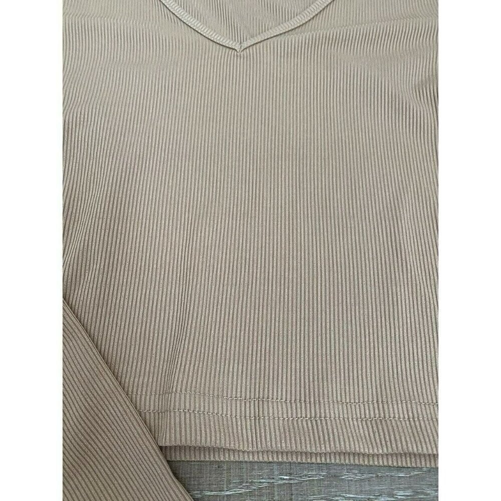 Romwe Ribbed Cropped Top - Picture 4 of 4